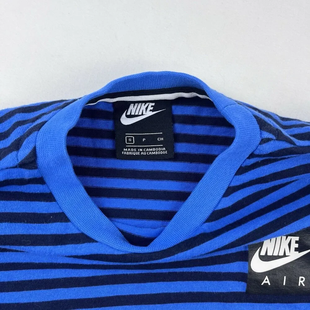Nike Air Boy’s Striped Blue Black Logo T Shirt Short Sleeve Top Gym Tee Small